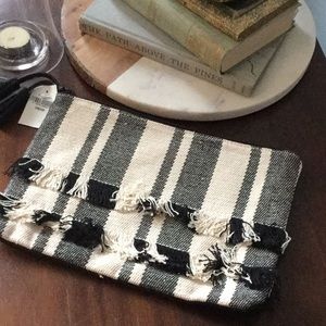 BNWT Old Navy clutch New with tags